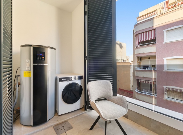 Wederverkoop - Appartement - Torrevieja - Beachside Torrevieja