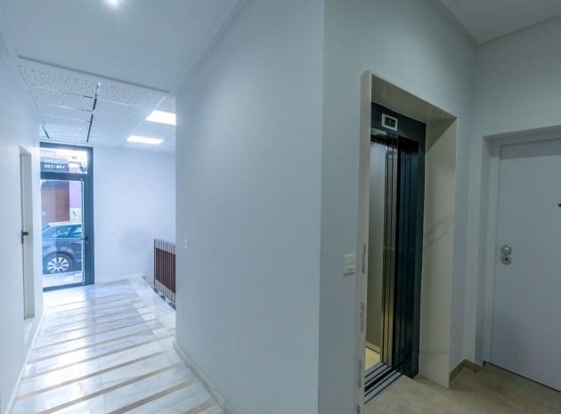 Wederverkoop - Appartement - Torrevieja - Beachside Torrevieja