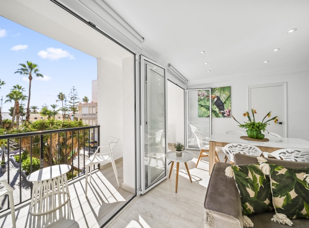 Återförsäljning - Lägenhet - Torrevieja - Beachside Torrevieja