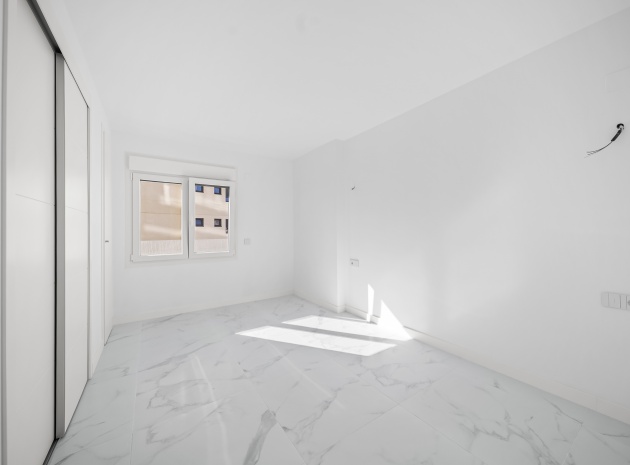 Wiederverkauf - Wohnung - Punta Prima - beachside punta prima