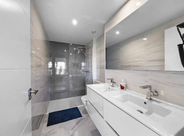 Wiederverkauf - Wohnung - Punta Prima - beachside punta prima