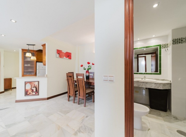 Återförsäljning - Lägenhet - Torrevieja - Beachside Torrevieja