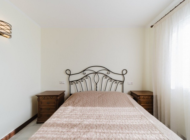 Återförsäljning - Lägenhet - Torrevieja - Beachside Torrevieja