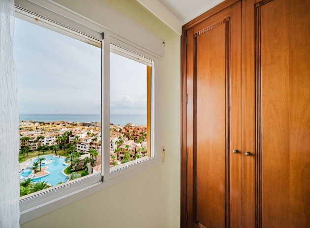 Återförsäljning - Lägenhet - Torrevieja - Beachside Torrevieja