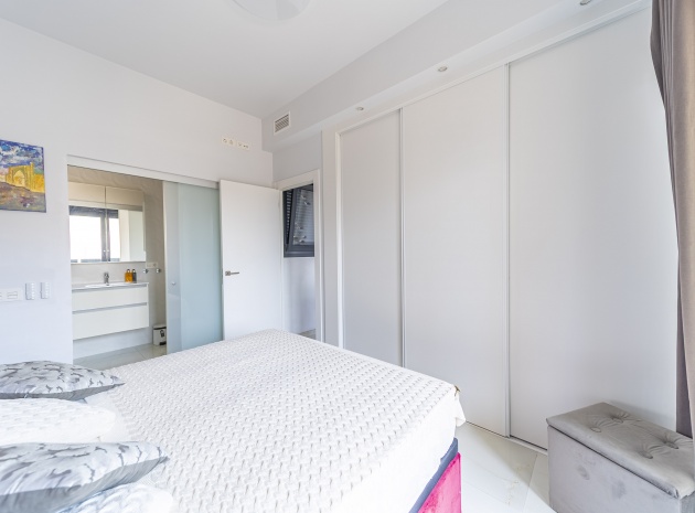 Återförsäljning - Villa - Cabo Roig - Lomas de Cabo Roig