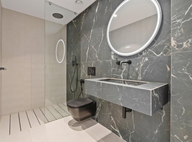 Nybyggnad - Lägenhet - Estepona - El Paraíso