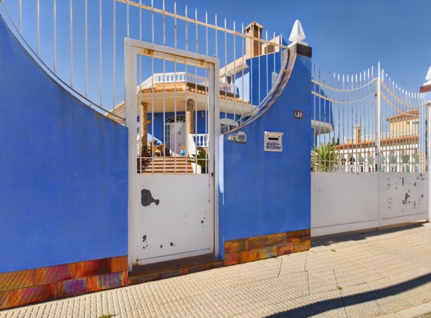 Återförsäljning - Villa - Los Alcazares