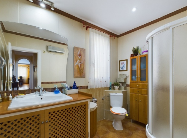 Återförsäljning - Villa - Los Alcazares