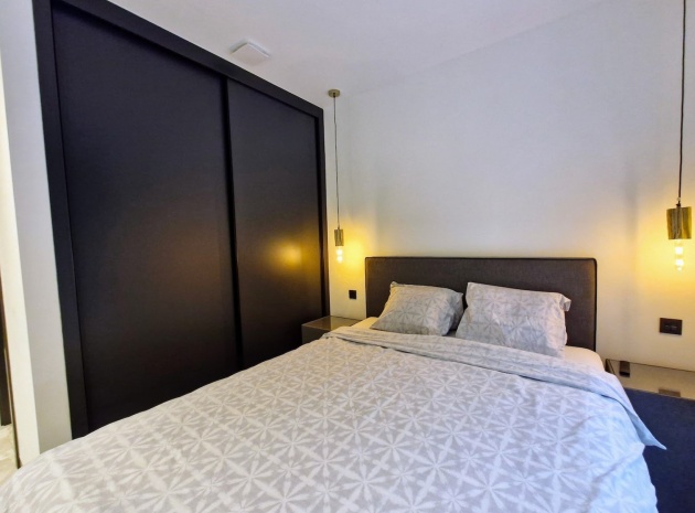 Resale - Villa - Rojales