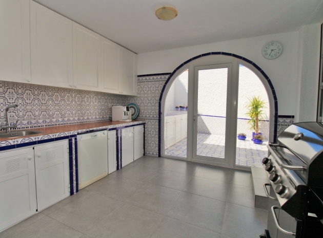 Resale - Villa - Villamartin - el presidente