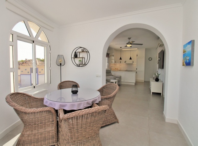 Resale - Villa - Villamartin - el presidente