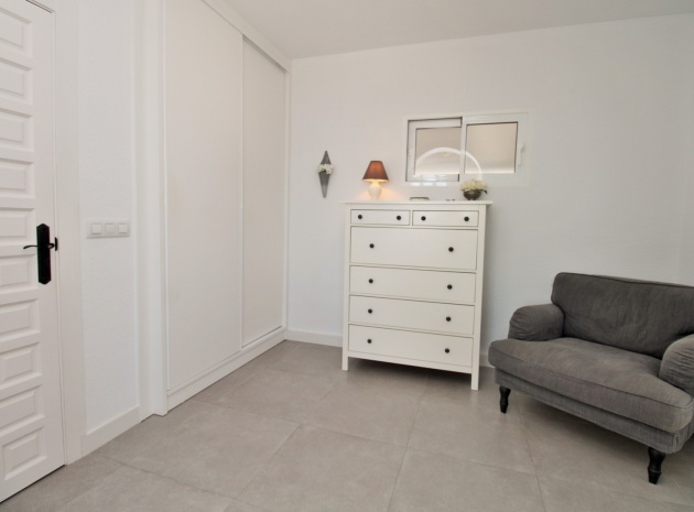 Resale - Villa - Villamartin - el presidente