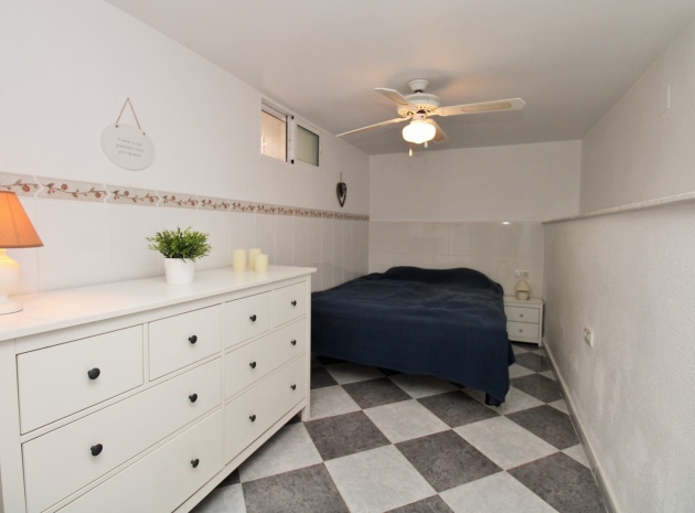 Resale - Villa - Villamartin - el presidente