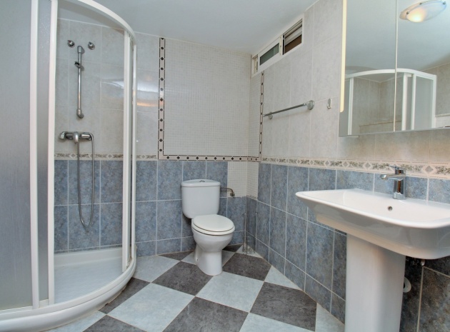 Resale - Villa - Villamartin - el presidente