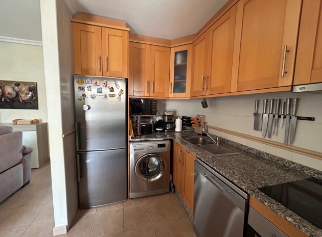 Resale - Apartment - Jacarilla