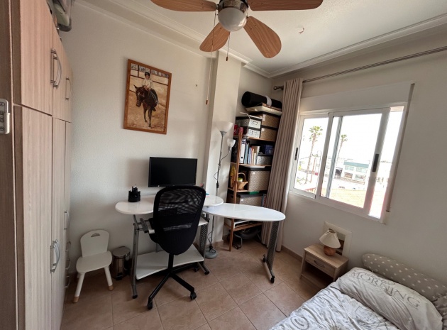 Resale - Apartment - Jacarilla