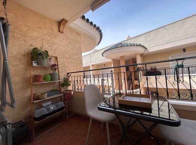 Resale - Apartment - Jacarilla