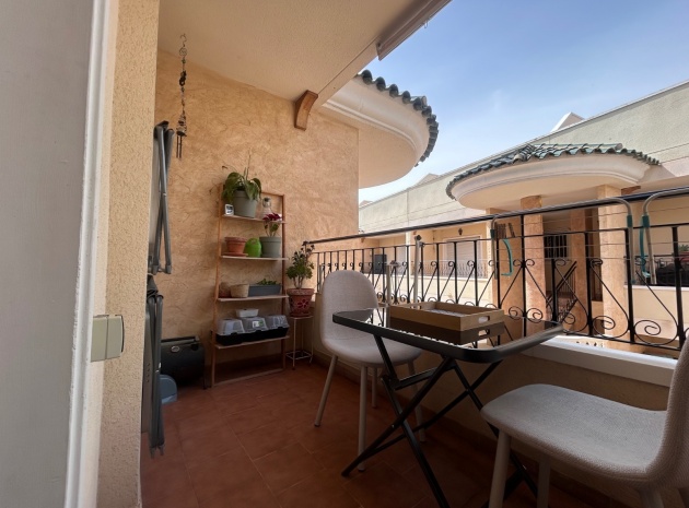 Resale - Apartment - Jacarilla