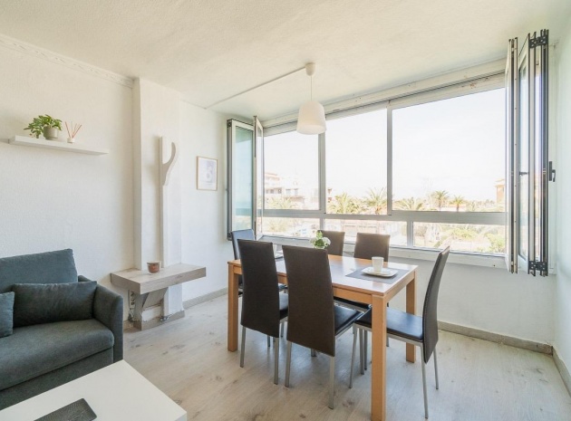 Wiederverkauf - Wohnung - Punta Prima - rocio del mar