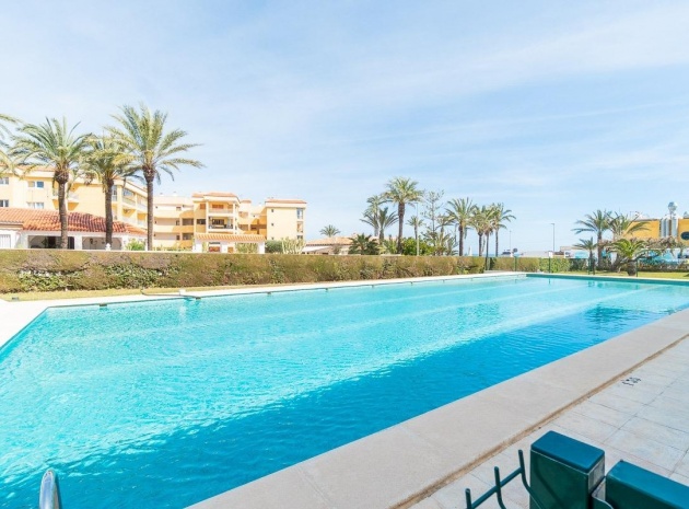 Wiederverkauf - Wohnung - Punta Prima - rocio del mar