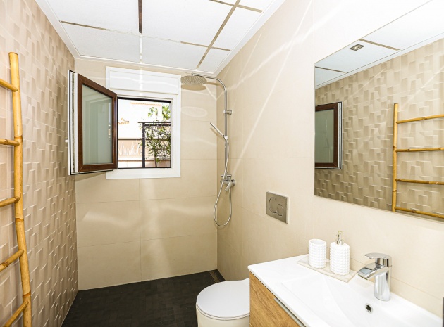 Wiederverkauf - Villa - Ciudad Quesada - Dona Pepa