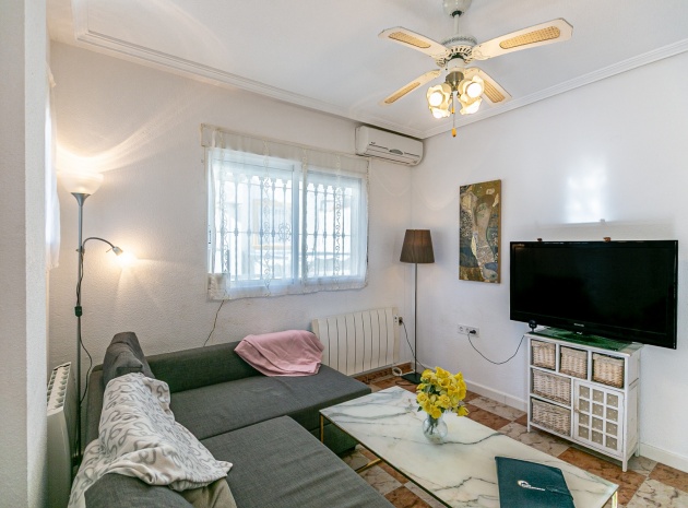 Återförsäljning - Villa - Playa Flamenca - san jose