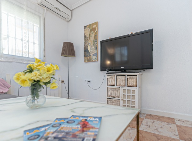 Återförsäljning - Villa - Playa Flamenca - san jose