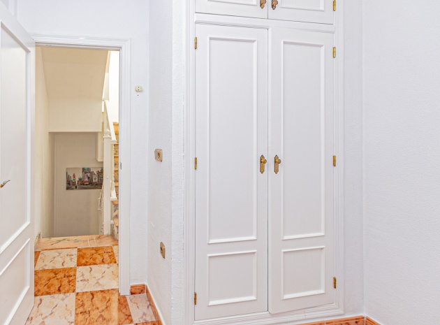 Återförsäljning - Villa - Playa Flamenca - san jose