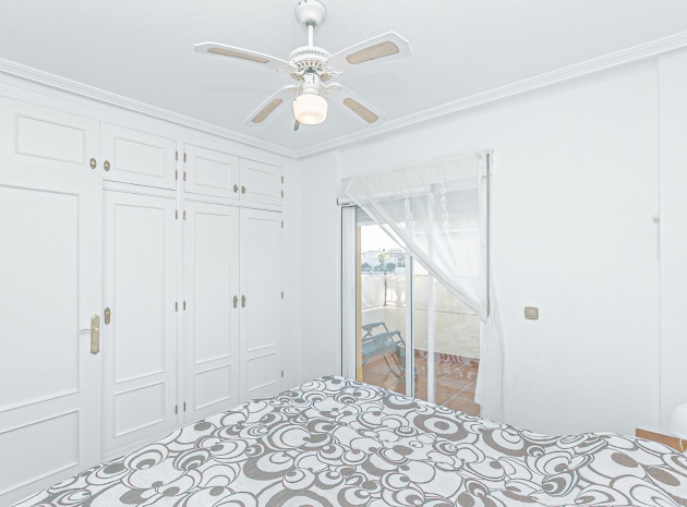 Återförsäljning - Villa - Playa Flamenca - san jose