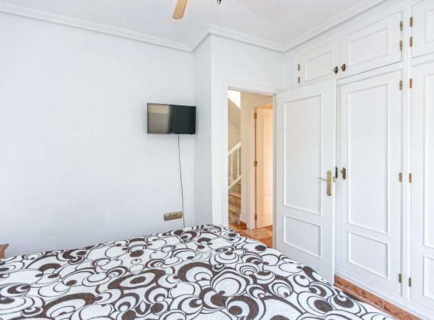 Återförsäljning - Villa - Playa Flamenca - san jose