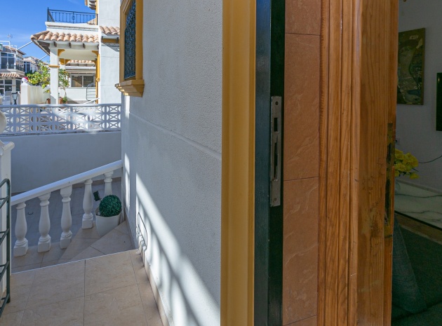 Återförsäljning - Villa - Playa Flamenca - san jose