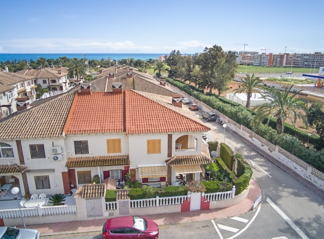 Återförsäljning - Lägenhet - Punta Prima - Las Barcas