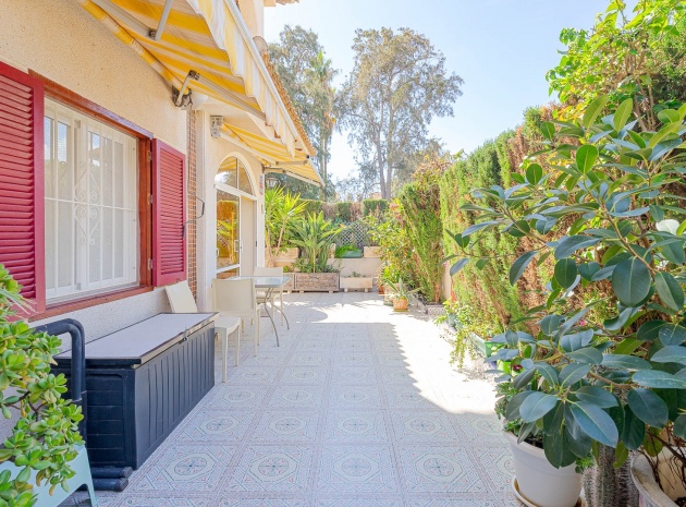 Återförsäljning - Lägenhet - Punta Prima - Las Barcas