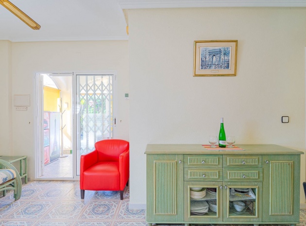 Återförsäljning - Lägenhet - Punta Prima - Las Barcas