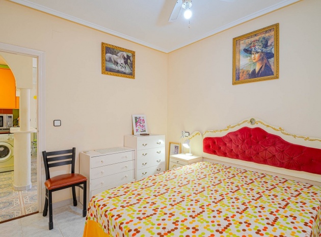 Återförsäljning - Lägenhet - Punta Prima - Las Barcas