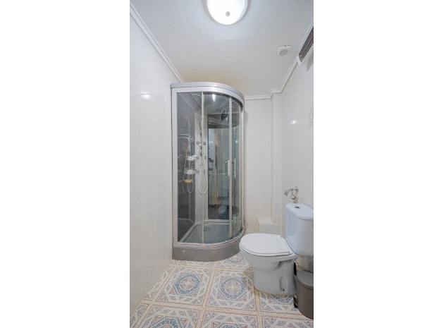 Återförsäljning - Lägenhet - Punta Prima - Las Barcas