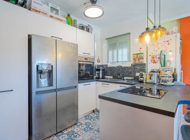 Wiederverkauf - Villa - Punta Prima - la campana