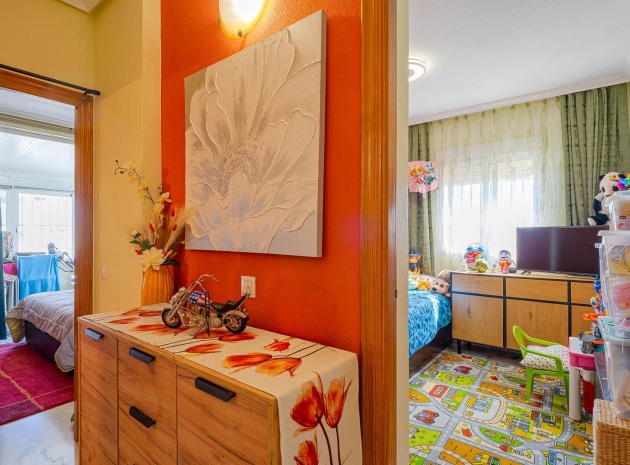 Wiederverkauf - Villa - Punta Prima - la campana