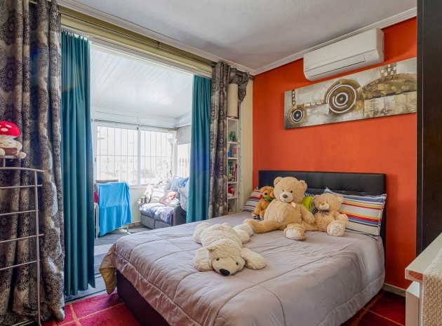 Wiederverkauf - Villa - Punta Prima - la campana