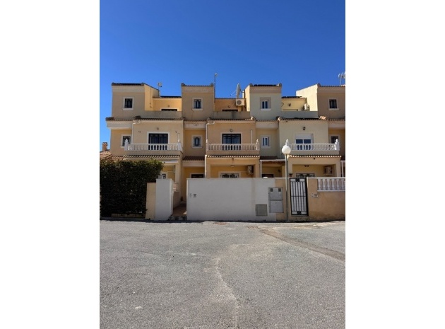 Resale - Townhouse - Campoamor - Las Ocas