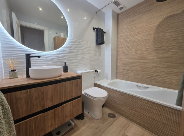 Revente - Appartement - Villamartin - rioja