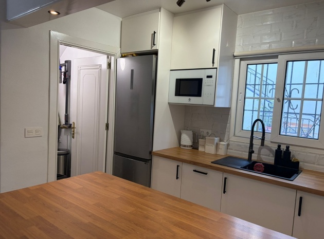 Revente - Appartement - Villamartin - rioja