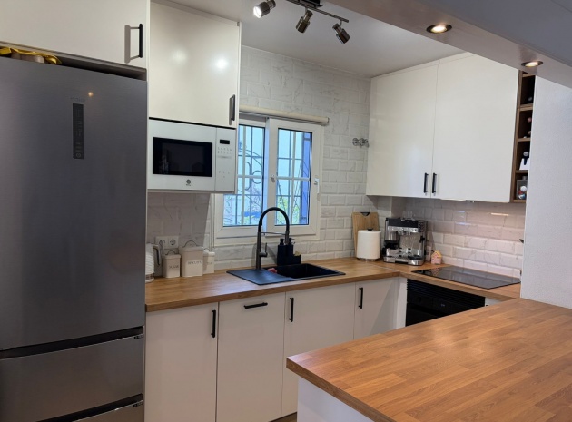 Revente - Appartement - Villamartin - rioja