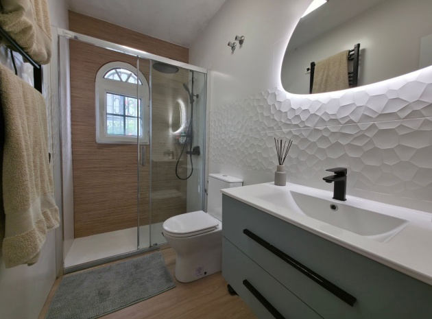 Revente - Appartement - Villamartin - rioja