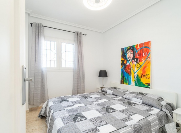 Återförsäljning - Villa - Playa Flamenca - zeniamar