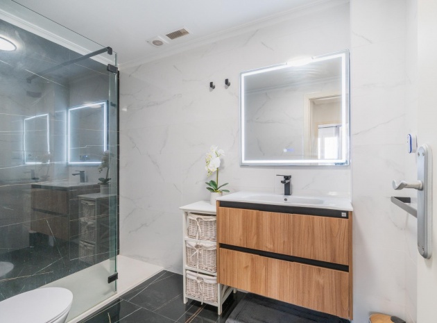 Återförsäljning - Villa - Playa Flamenca - zeniamar