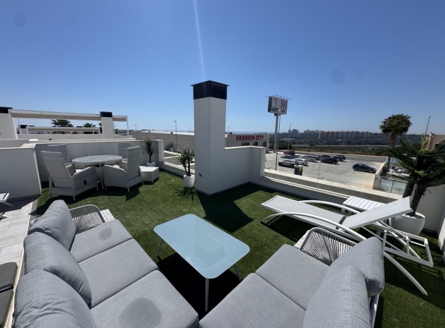 Resale - Villa - Cabo Roig - Lomas de Cabo Roig