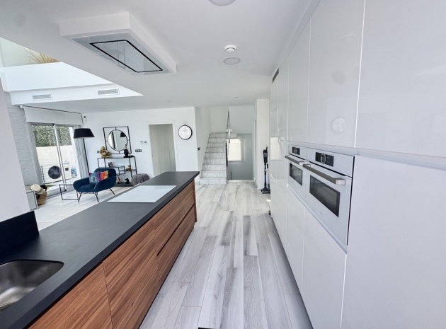 Resale - Villa - Cabo Roig - Lomas de Cabo Roig