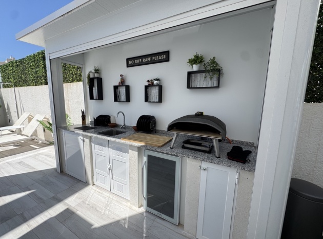 Resale - Villa - Cabo Roig - Lomas de Cabo Roig