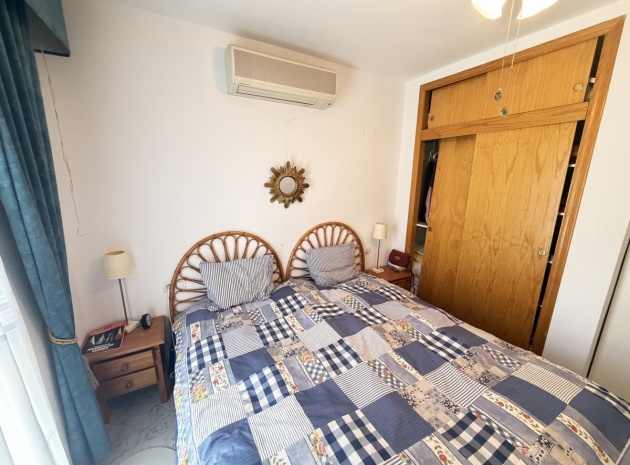 Resale - Apartment - Villamartin - lomas del golf